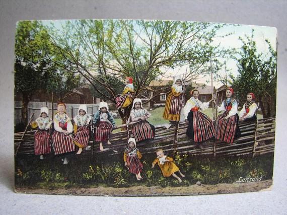Antikt vykort - Flickor med Folkdräkter - Leksand 1910