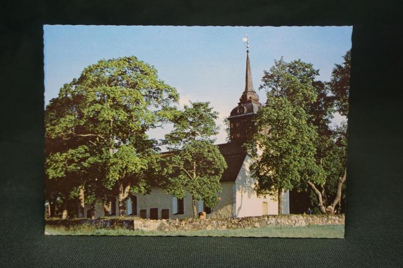 Lerbo kyrka - Strängnäs Stift // 2 äldre vykort