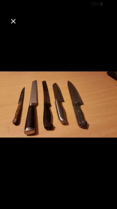 4 knivar