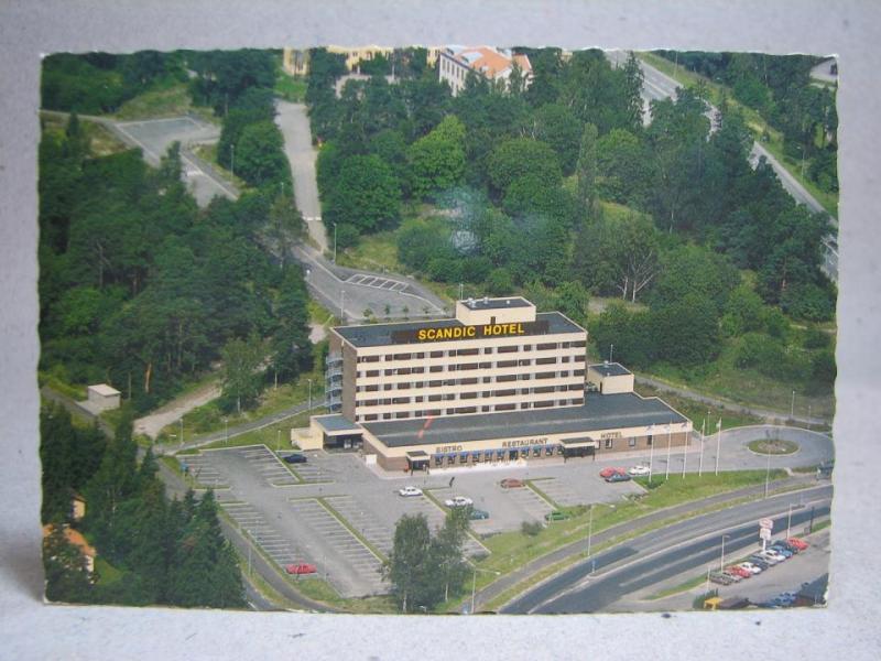 Scandic Hotel  - Bilar - Täby - Skrivet Vykort