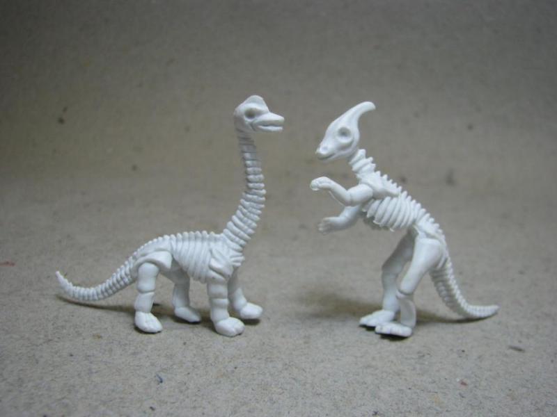 Dinosaurie - 2 stycken 