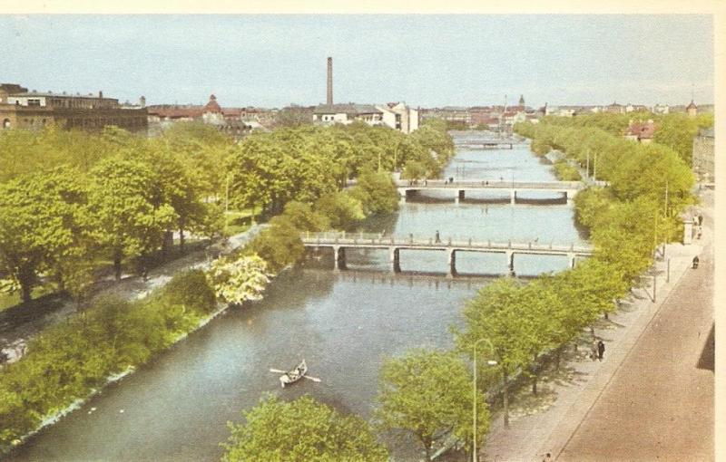 Malmö. Kanalparti. Äldre kort. View of the canal.