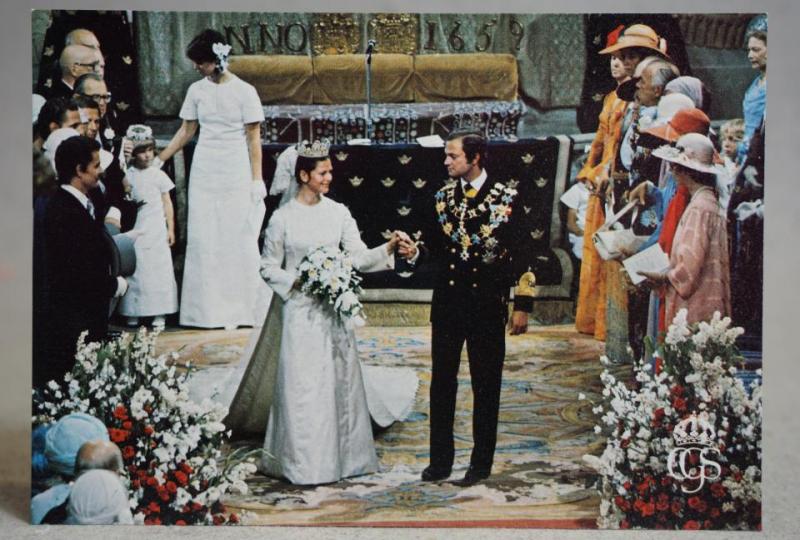 Äldre Vykort -  H.M. Konung Carl XVI Gustaf och Drottning Silvia  Bröllopsdag 19/6 1976