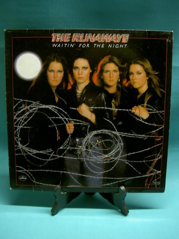 The Runaways - Waitin' for the Night