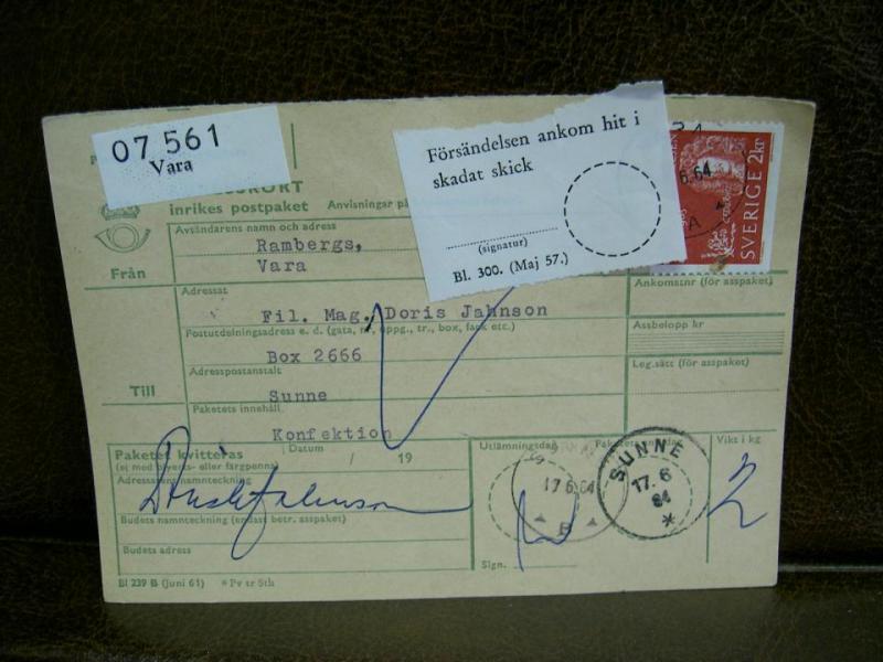 Skadat skick + Paketavi med stämplade frimärken - 1964 - Vara till Sunne