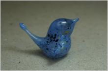  Fågel munblåst i blått glas
