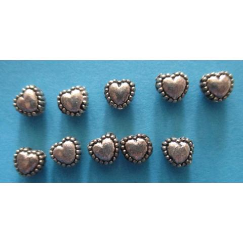 10 st nya smyckesdelar / mellandelar som hjärtan 4 mm x 4 mm