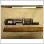 Opel. Emblem i Bra skick # 90046840