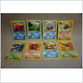 Bunt 8 stycken Pokemon kort