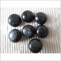 7 Mycket retrofina äldre melerade gråsvarta knappar 18 mm. Vintage