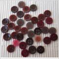 36 Underbara bruna, vinröda och mörkgrå knappar 11 mm.