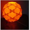 Orange bordslampa. Gunnar Jensen för IKEA