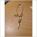 Halsband