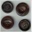 Retro vintage 4 äldre knappar 25 - 28 mm 
