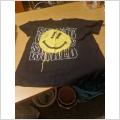 Svart t-shirt med smileytryck