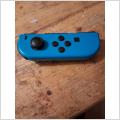 Blå vänsterhänt Nintendo Switch Joy-Con-handkontroll